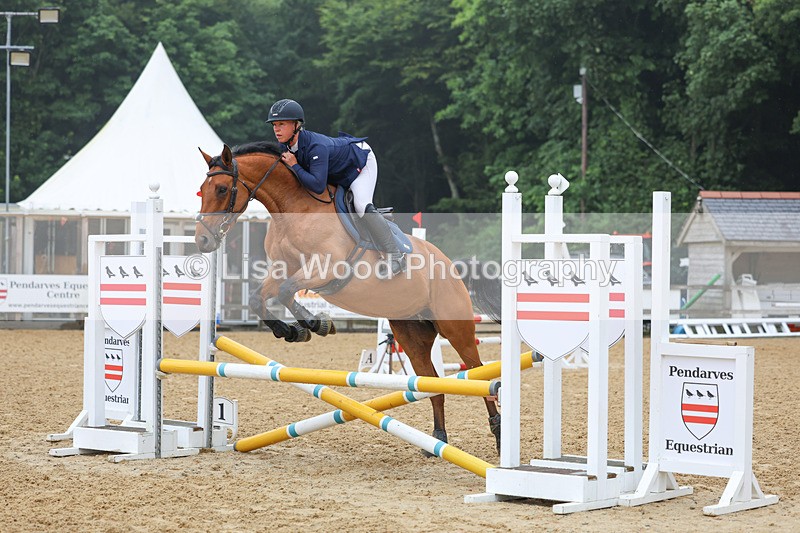 3E7A5152 - Class 3: Senior 80cm