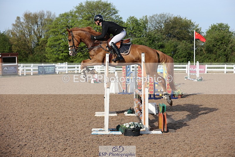 240510A-080730-04088 - Cls 13 British Novice and 90cm Open