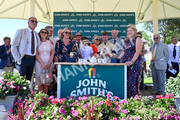 120725-Race 2-Washington Heights-0249 - Race 2 2.35pm John Smith's City Walls Stakes