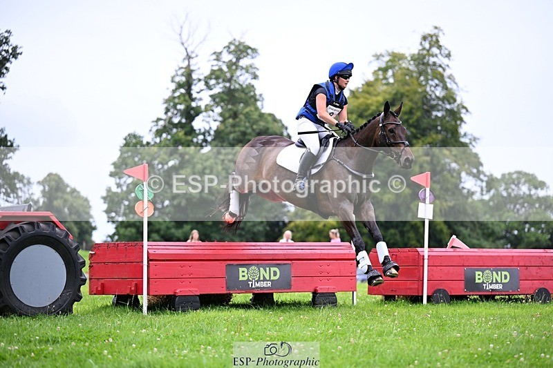 240803-105228-01138 - 008-Jodie_Coombes-TATTYGARE_LAST_DELIGHT