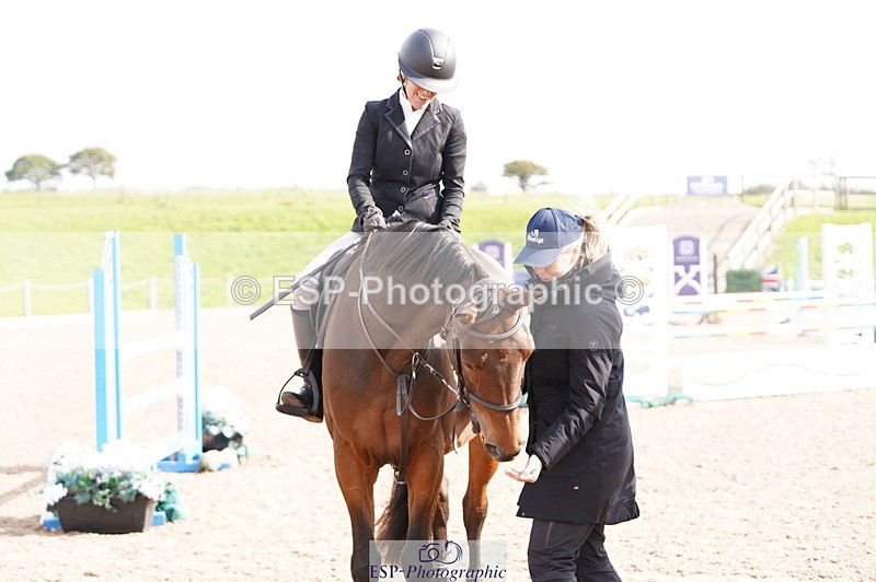 241004A-121226-00435 - Fri 02 Snr 1.05m Open