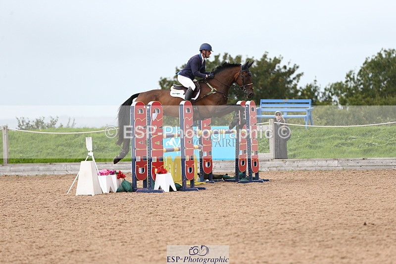 230812A-122841-08982 - Cls 32 Foxhunter