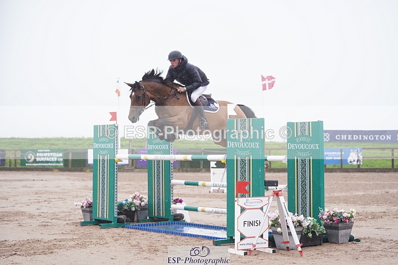 240720A-131740-15005 - Cls 35, YH 7 Yr Olds 1.35m