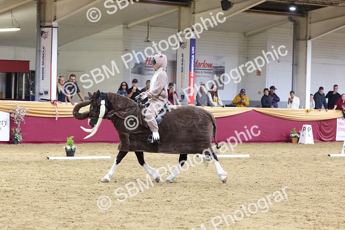 SBM_09743 - Class 52 Strictly Fancy Dress-Age