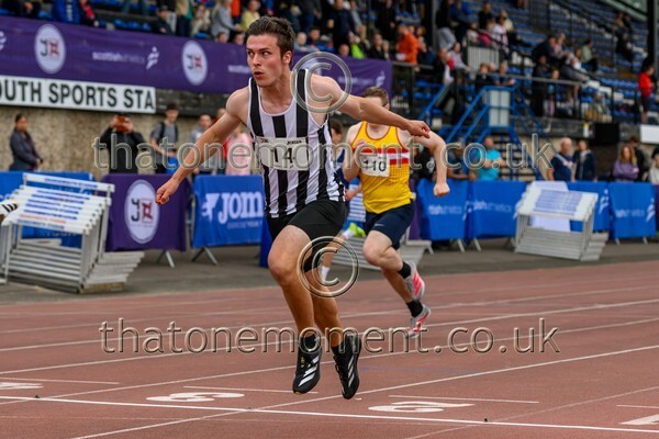 Sen25SAT-911379 - Track Male Set One