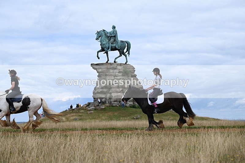 DSC_6674 - Time at Statue 12:45 to 13:15