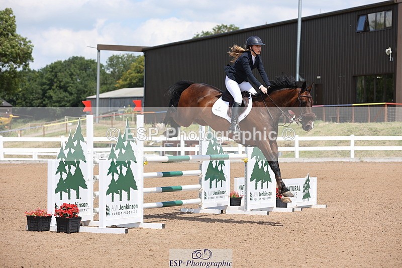 240718A-130821-05424 - Cls 9, 1 Star Bronze Tour 1.10m