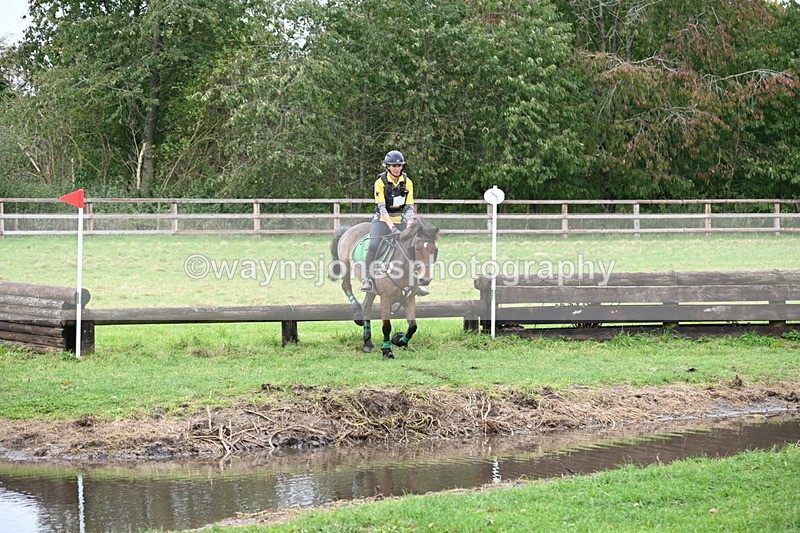 WJ6_3162 - Time at Photographer 11:01 to 11:20