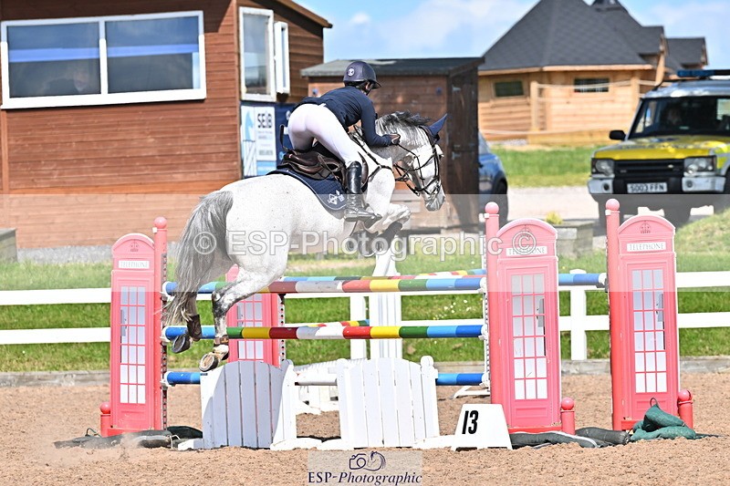 240619A-162214-01197 - Cls 6 National 1.30m and 1.40m