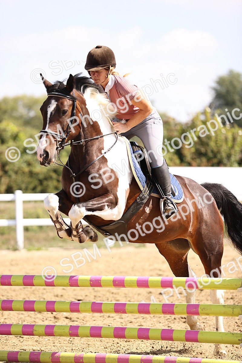 SBM_005956 - Class 9 - Senior British Novice - 90cm
