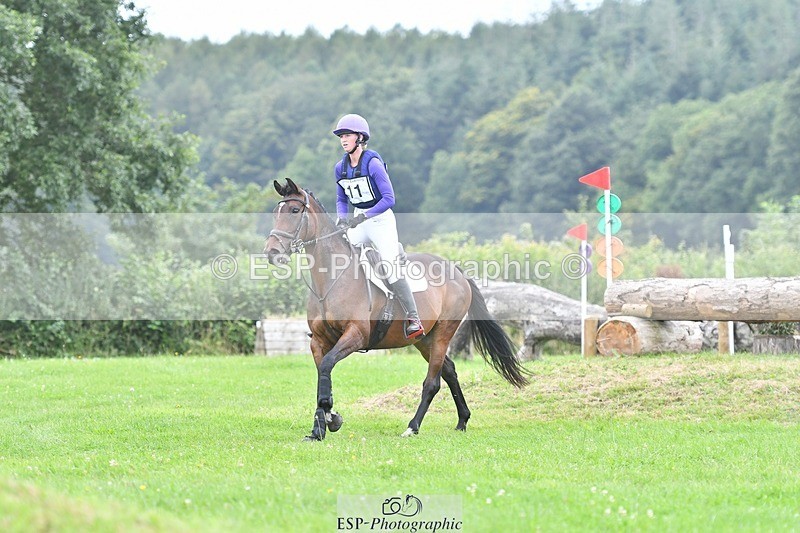 240803-115018-03357 - 011-Taggy_Forester-Bennett-SEEK_INDI