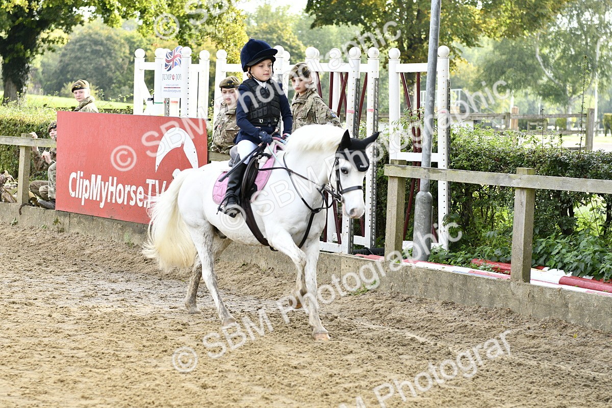 SBM_57165 - J61 - Mini Clear Round 30cm & 40cm