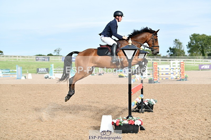 240915A-164136-11079 - Cls 30 Snr Foxhunter