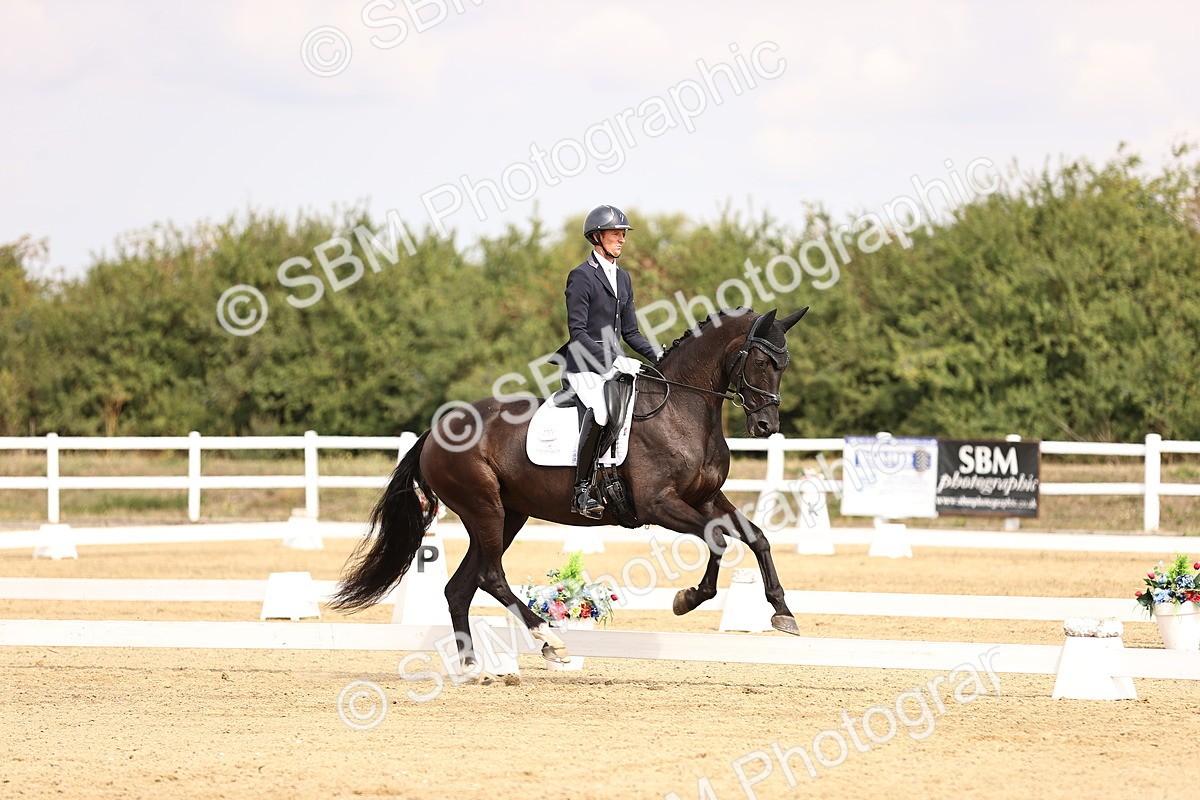 SBM_012937 - Class 2 - Advanced Medium 5 - 10.35-11.55