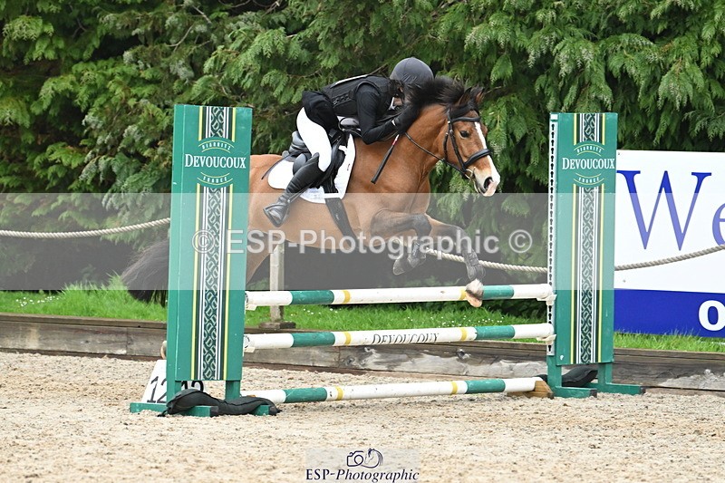 250418A-141441-01100 - UnAff 70cm