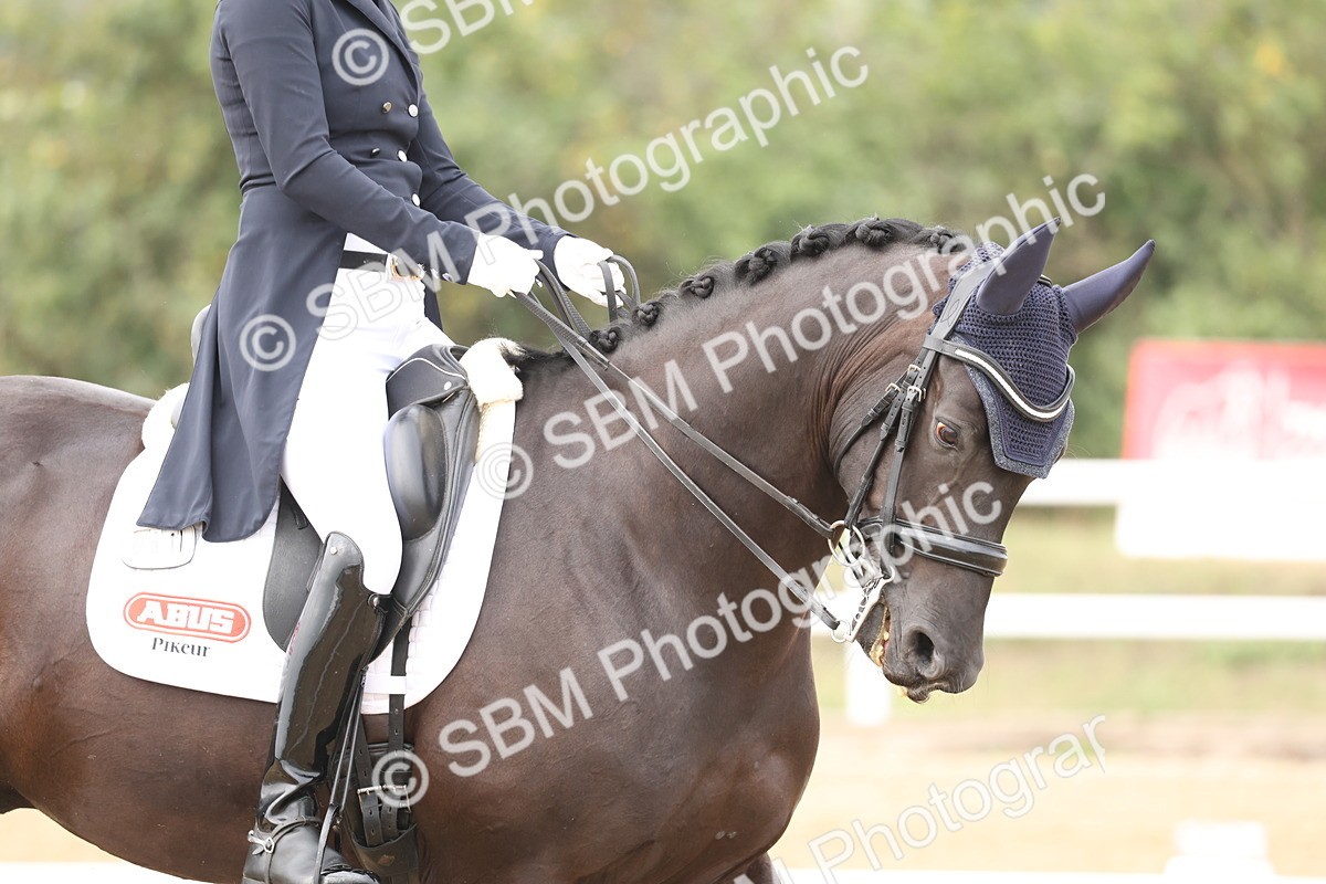 SBM_008207 - Class 10 - FEI INT I - 16.10-16.50