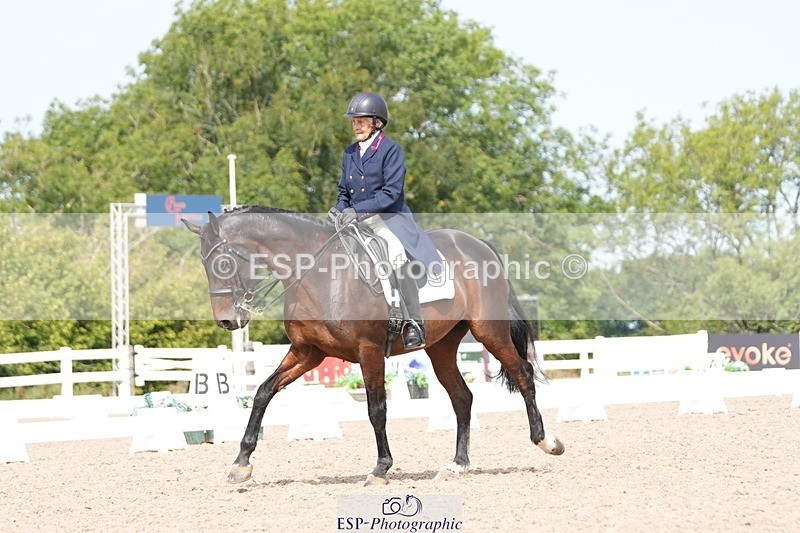 250815-120328-01041 - 015-Susan.LanzWellshead.Foxtrot