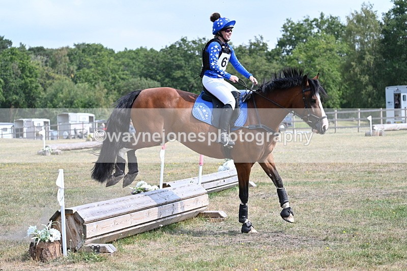 WJ7_1702 - XC Time 11:54 to 12:03