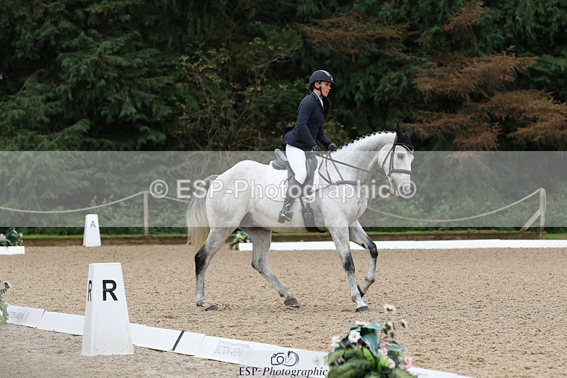 241024-104301-01643 - 143-Courtney.Romcke-KILBALLYBOY.SURPRISE