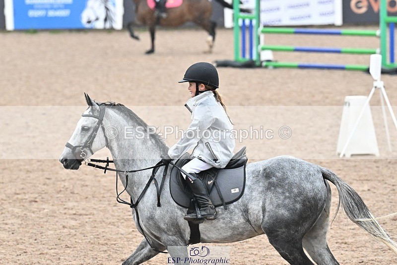 250920-142639-01695 - Cls 32 Stepping Stones