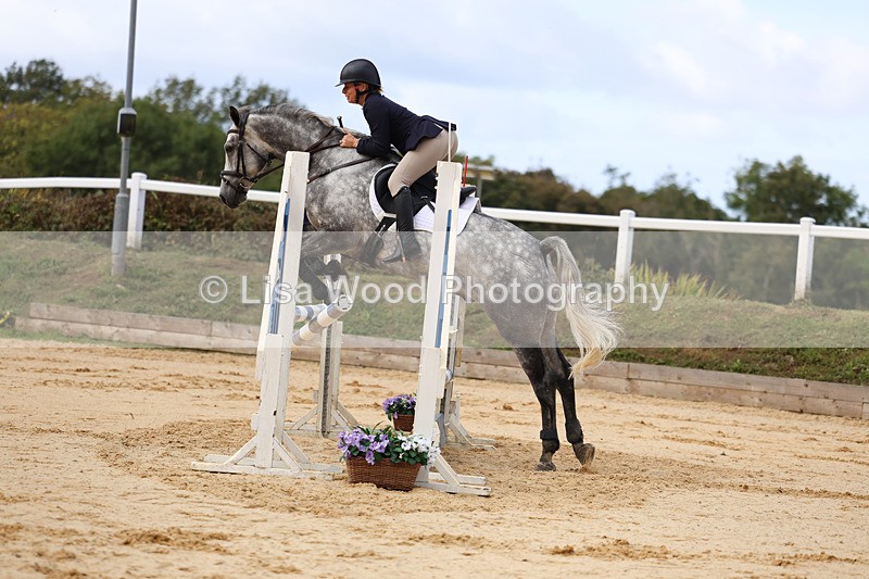 3E7A2055 - Class 4: Senior British Novice/90cm open