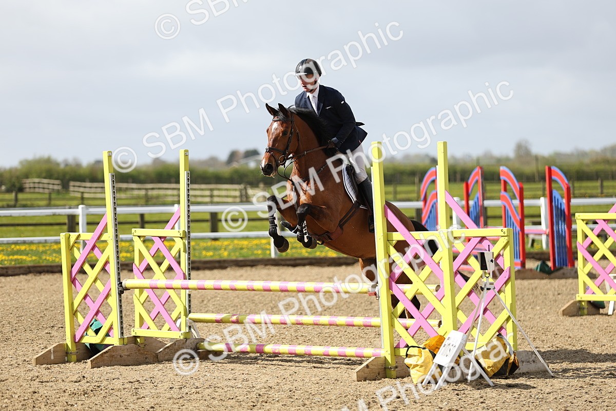 SBM_000119 - Class 1 - Clear Round