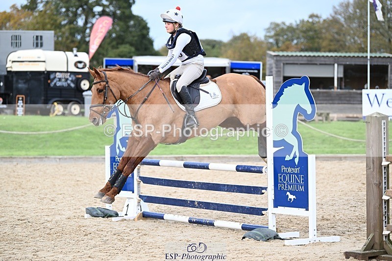 241117-134125-04247 - Cls 3 90-95cm 13.00 to 14.00