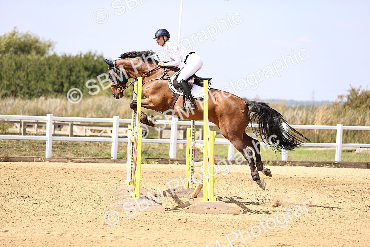 SBM_006740 - Class 12 - Amateur Championship Qualifier 1.05m
