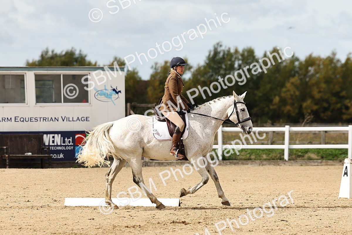 SBM_004724 - Class 69 - Novice 2