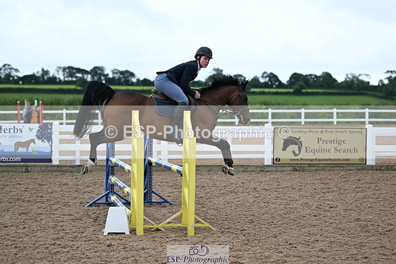 240608A-090515-00012 - Cls 8 Pony British Novice and 80cm Open