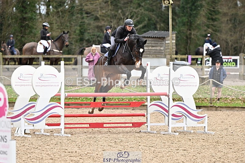 250201A-133338-00831 - Cls 03 Local Horse 110cm