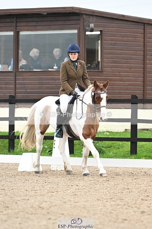 241103-095522-00232 - Intro 3 - 9.40 to 10.40