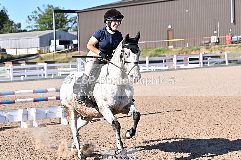 250708A-182605-00521 - 90cm Classes