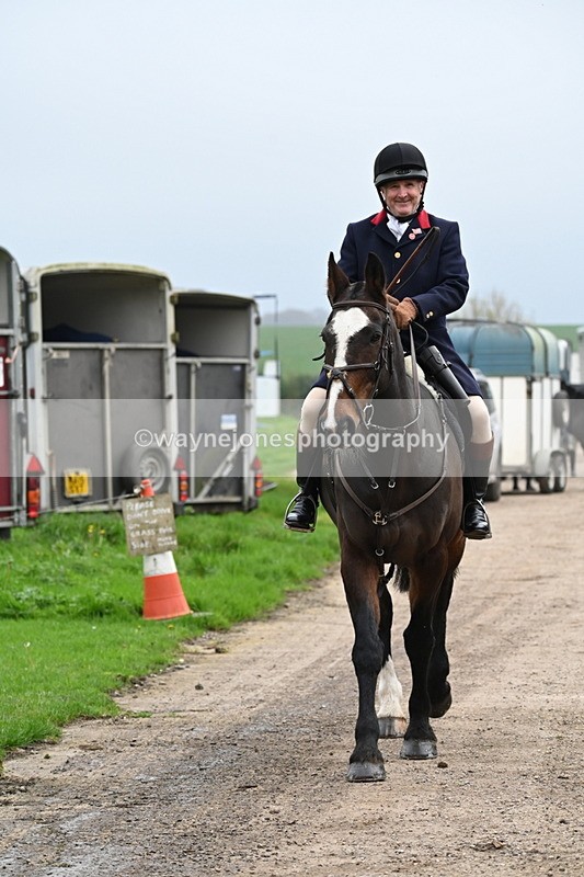 WJ6_8230 - Meet