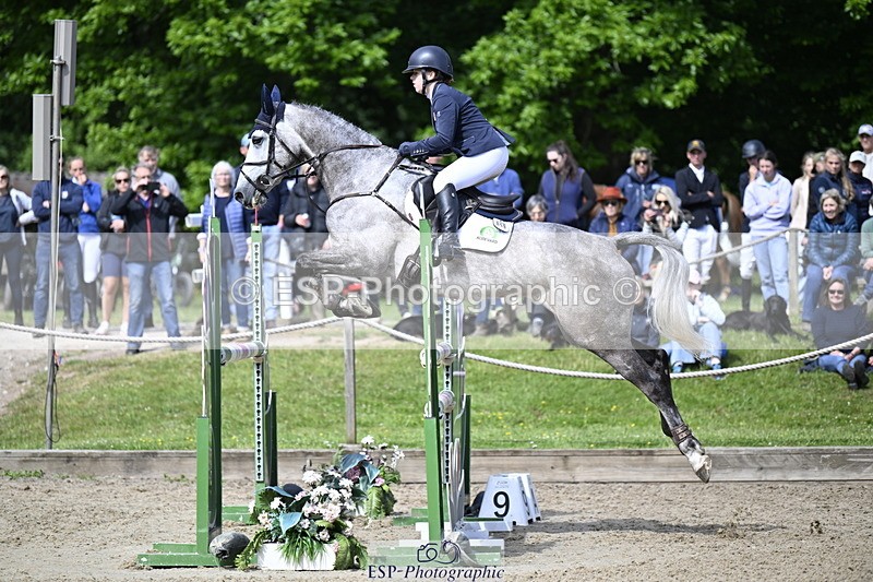 250525A-102938-15405 - A-059-Jasmine.Underwood-DANOS.LOLA