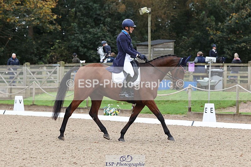 241024-093549-01111 - 127-Alexander.Bragg-STARSTRUCK.III