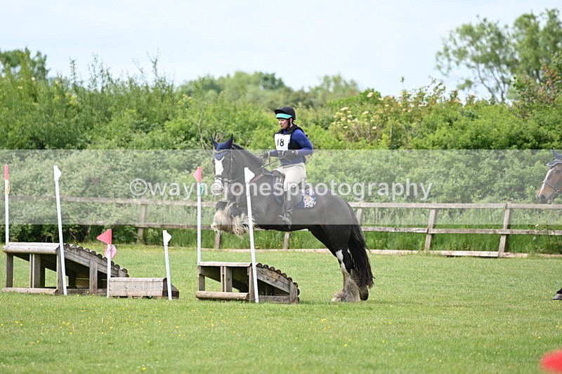 WJ6_2777 - Class 3 60cm Pairs