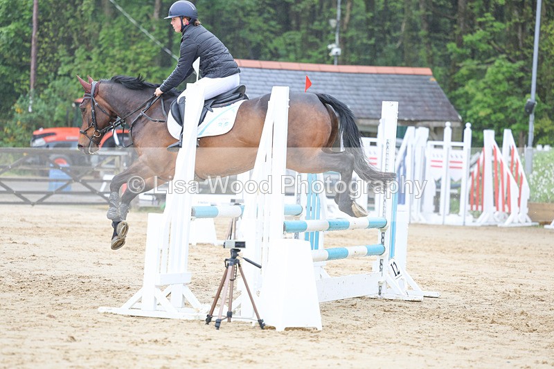 3E7A1932 - Class 3: Senior 80cm