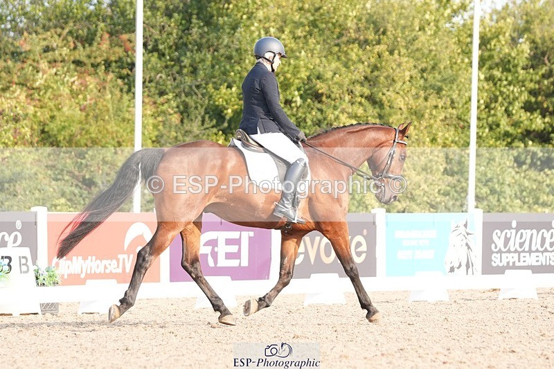 250817-085548-07402 - 146-Jean.BucklandCourt.Esquire