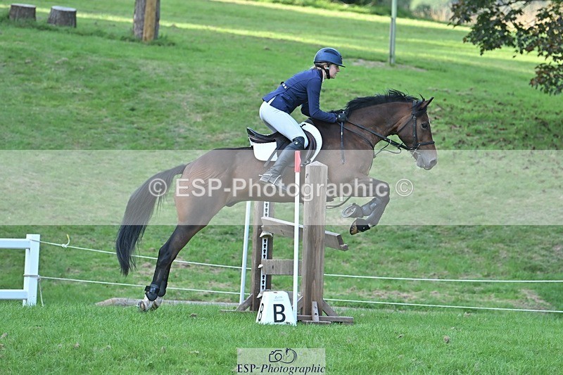 230909-171936-07531 - Cls 14 Snr 1m Derby