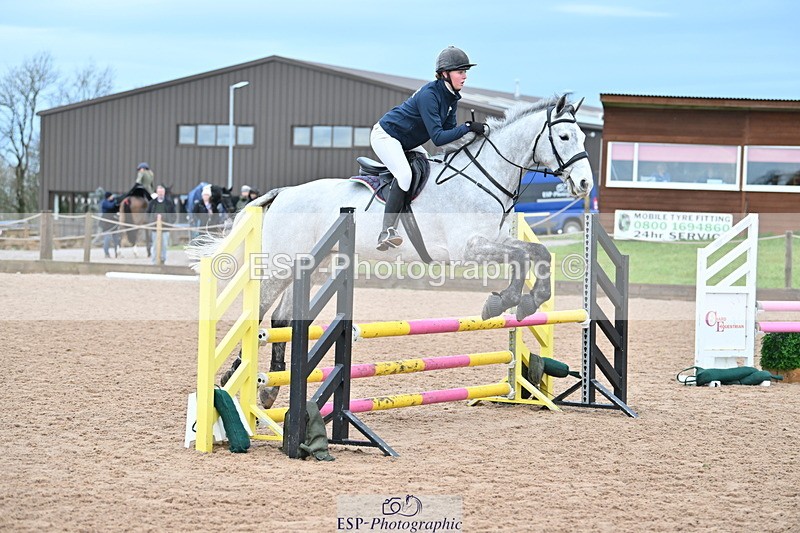 231203A-110329-00716 - Cls 16+17 Club and Schools 80cm