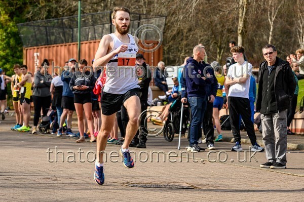 Livirelays25-915419 - Male Set Three