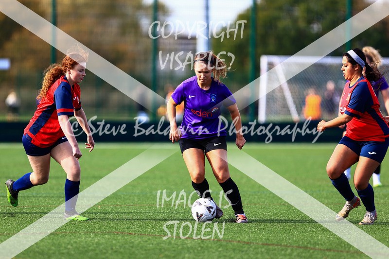 1DX30685 - 2025-10-05 FC Abbey Meads Ladies V Purton  Kingsdown FC Ladies