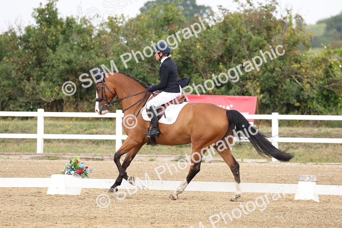 SBM_006268 - Class 6 - novice 6 - 11.50-12.46