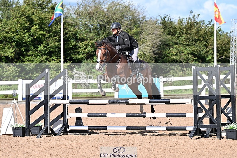 240912A-114233-01252 - Cls 9 Snr Discovery and 1m Open