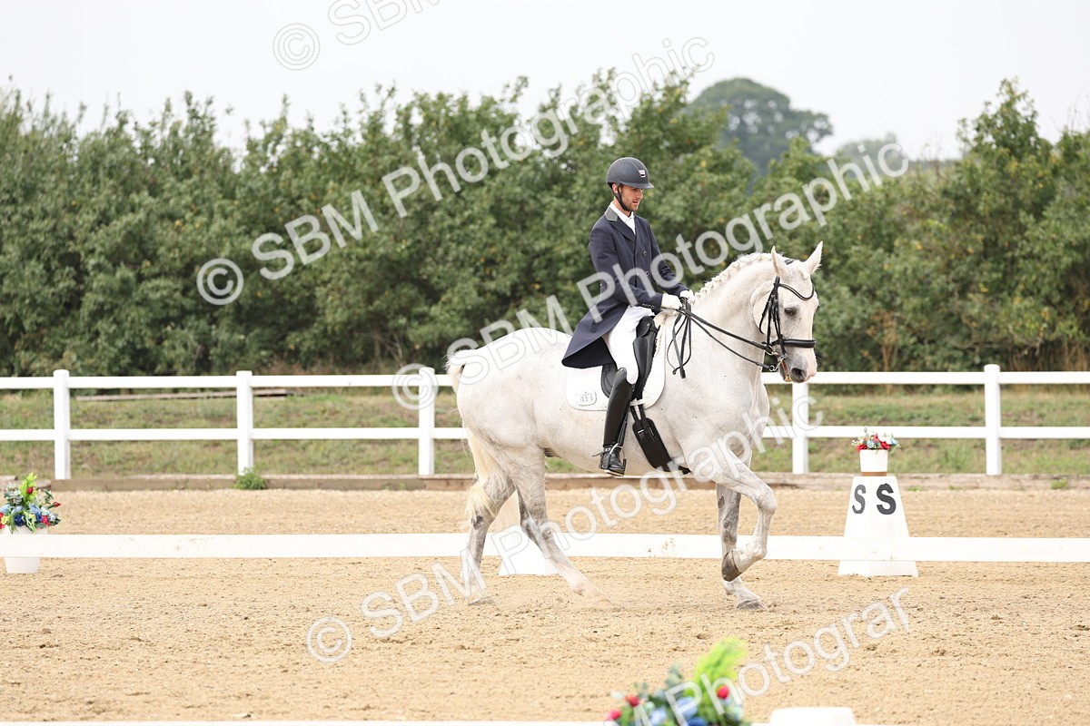 SBM_008170 - Class 10 - FEI INT I - 16.10-16.50