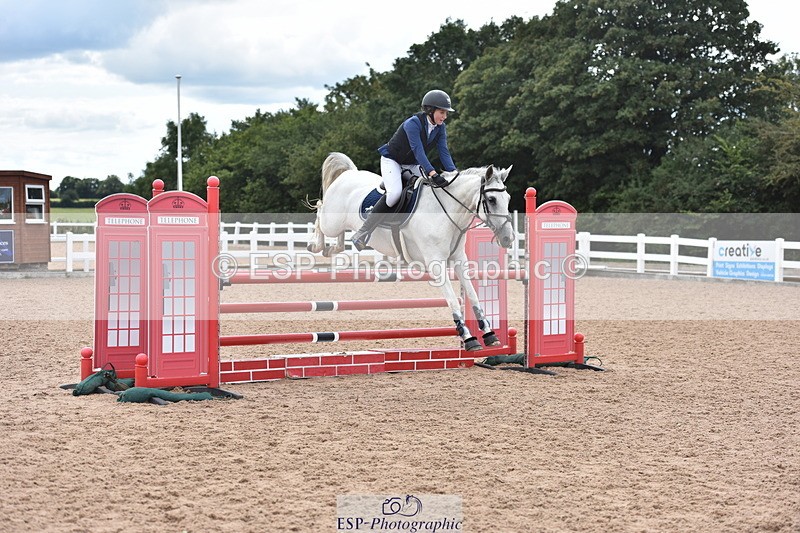 230806A-142908-02520 - Cls 22 Pony Foxhunter & 1.10m Open