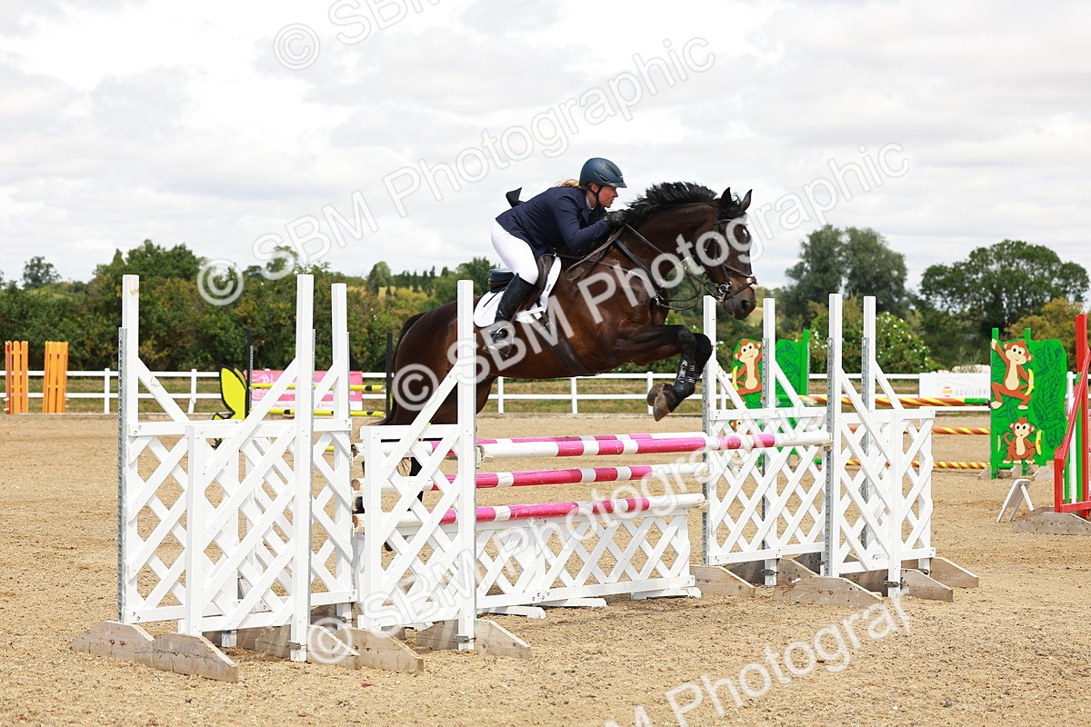 SBM_002894 - Class 14-15 - GFS Senior Newcomers - 1.10m - Senior 1.15m Open