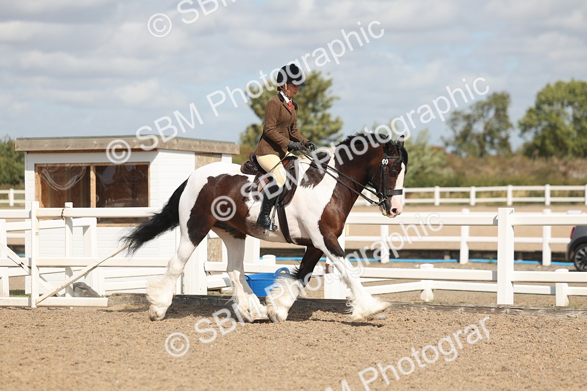 SBM_23228 - Class 807 - young Rider 11 to 16 Years
