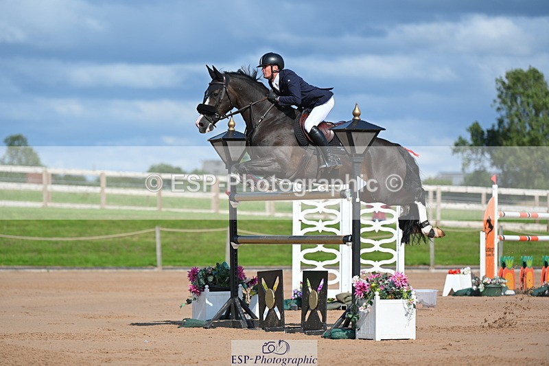 230721A-165155-07869 - Cls 10, 2 Star Big 1.45m Break to End